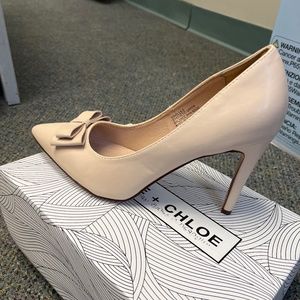 Chase + Chloe blush heels
